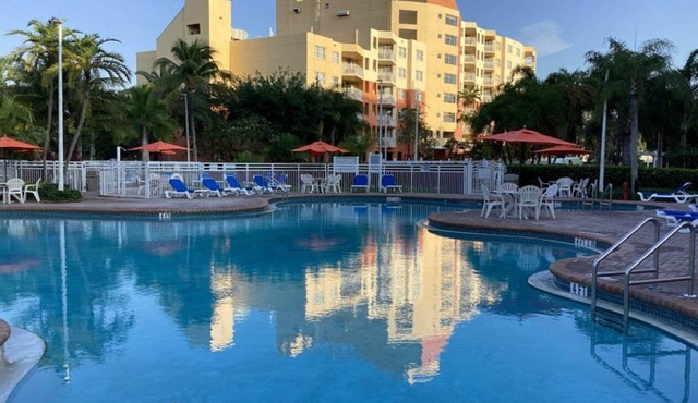 Luxury one bedroom and one bathroom unit with full amenities