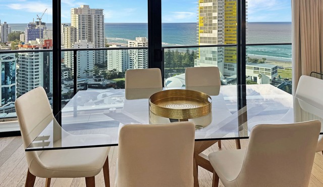 Luxury Oracle Stay Ocean Views 2BR Lvl23