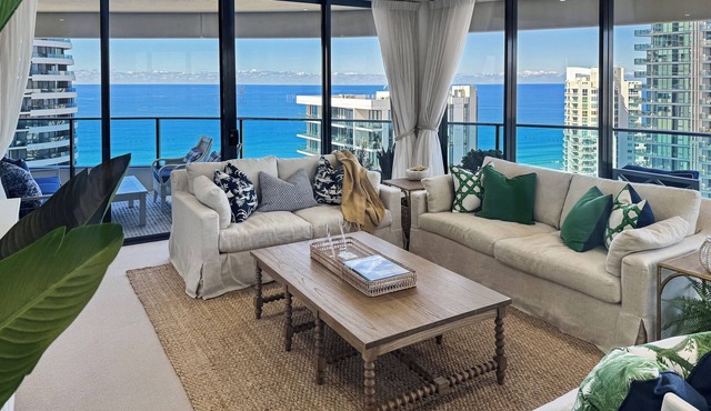 Luxury Oracle Tower 2 Ocean Views 32nd floor