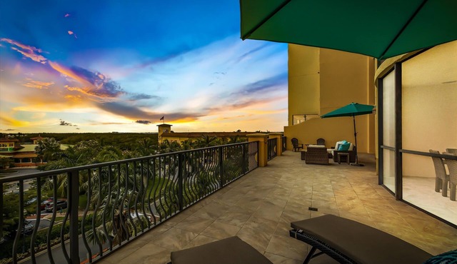 Luxury outdoor patio A+Amenities! Cape Coral FL 3B/2B