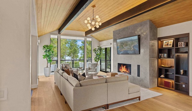 Luxury Pebble Beach 5BR 6BA Newly Remodeled Home