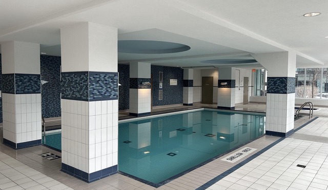 Luxury Penthouse Suite in the Heart of Square One with Spectacular Views!