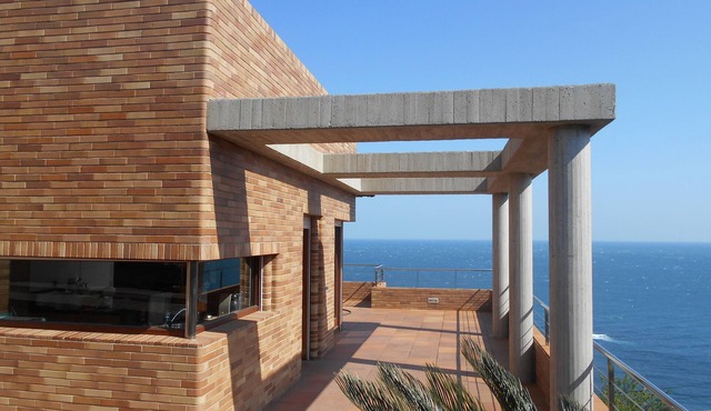 Luxury penthouse with terrace and jaquzzi the panoramic sea views
