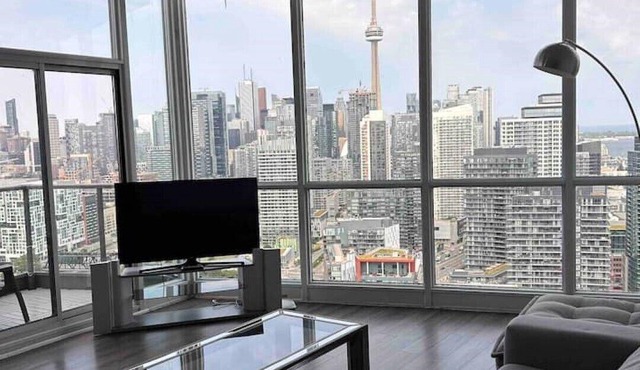 Luxury Ph In DownTown Toronto
