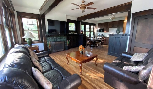 Luxury Point Breeze with Off-street Parking