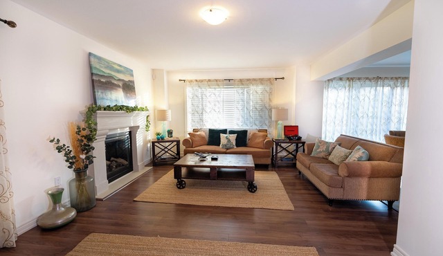 🍷 Luxury Pond House, 10 minutes to Niagara Falls