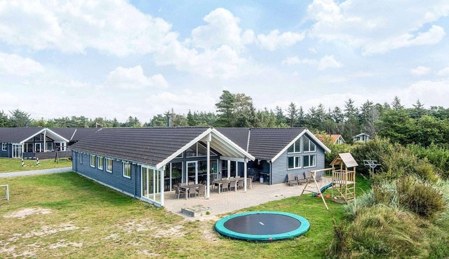 Luxury Pool Retreat in Blavand - By Traum Ferienwohnungen