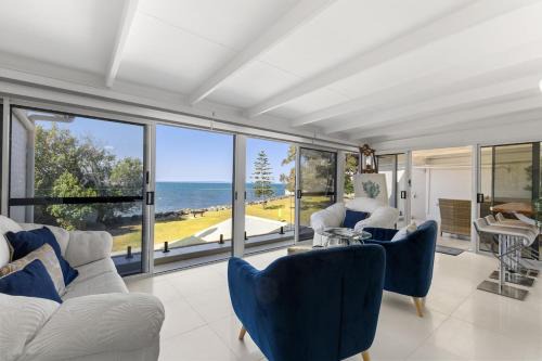 Luxury Pool Retreat Ocean & Mountain Views