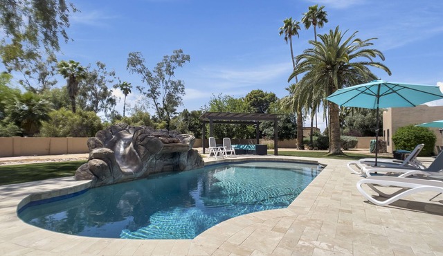 Luxury Pool Serenity Home with Resort Style Amenities!