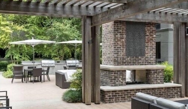 Luxury! Pool View! 5 Minutes to NRG Stadium & Med Center!