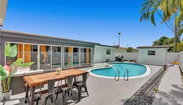 Luxury Pool Villa/5BD 4BA