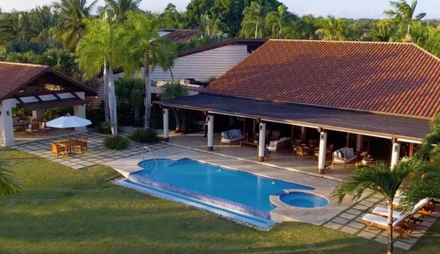 Luxury Private 5-bedroom Villa in Casa de Campo, Fully Staffed, Two Golf Carts