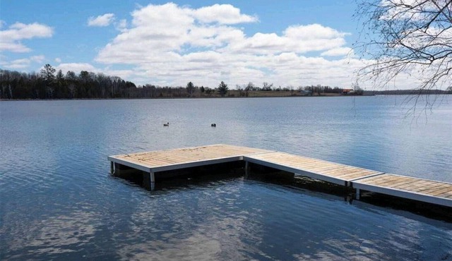 Luxury Private Lakehouse