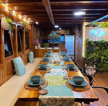 Luxury Private Phinisi Sailing in Komodo island