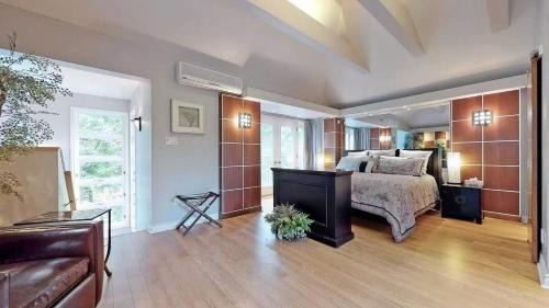 Luxury Private Room with washroom - Newmarket, Ontario
