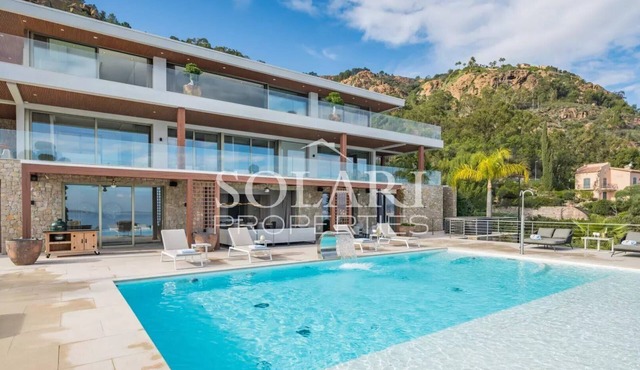 Luxury property in the Cannes Bay - 14 guests