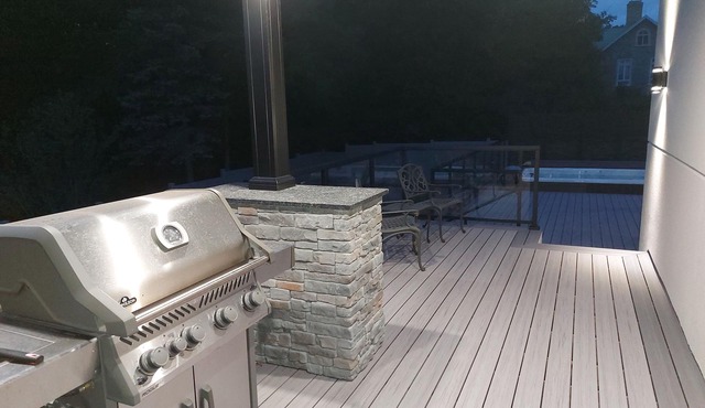 Luxury Property, Water views, 5-6 beds