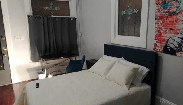 Luxury Queen and sofa bed full house amenities rm 3