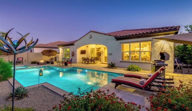 Luxury Queen Creek Oasis w/Pool & Spa