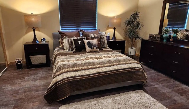 Luxury ranch apartment in Cody