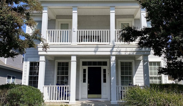 Luxury Resort Home W/Indoor & Outdoor Pools; Resort Overlooks Assateague Island!