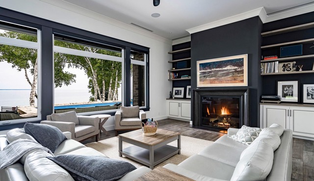 Luxury resort like cottage on southern Georgian Bay