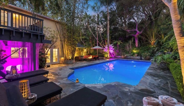 Luxury Resort Style- Heated Pool- Jacuzzi- Firepit