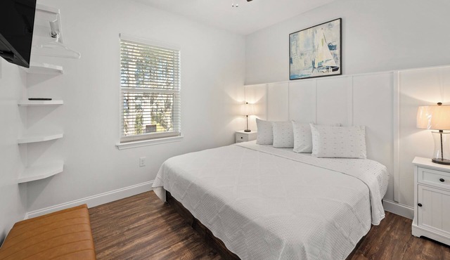 Luxury Resort HOME: 14BR Large Group Rental 0.1mile to Beach-EXCLUSIVE AMENITIES