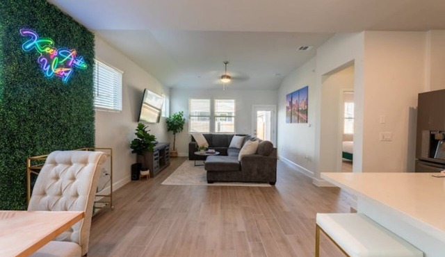 Luxury Retreat-5 min to COTA-15min to Downtown ATX, 7 min to Airport-Concourse