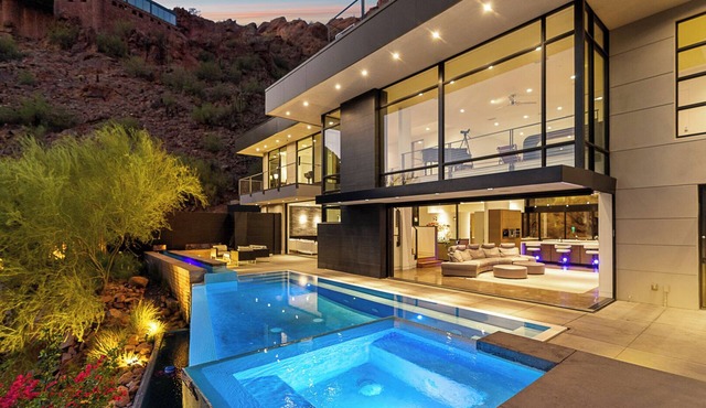Luxury Retreat Carved In Camelback Mountain - Infinity Pool, Spa, Mountain Views