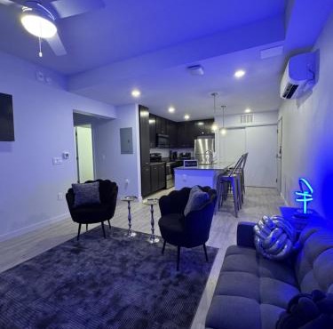 Luxury Retreat EV Charger Gym and Game Room