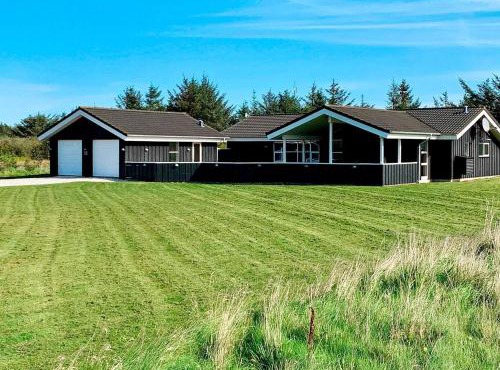 Luxury Retreat in Gronhoj-By Traum