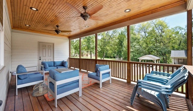 Luxury Retreat in Red Bank, TN!