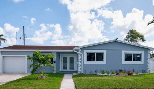 Luxury Retreat Near Hard Rock