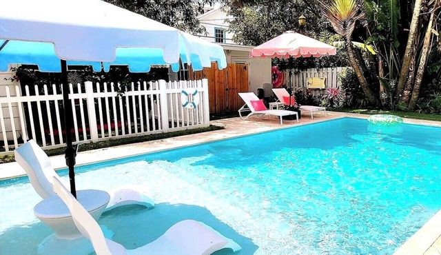 Luxury Retreat - Private Pool Cottage in Delray Beach – 45 Min to Hard Rock