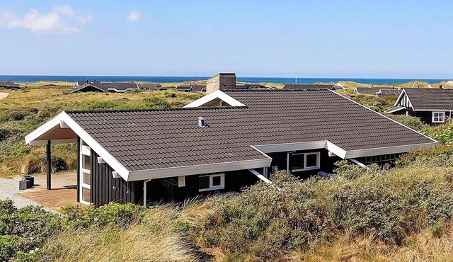 Luxury Retreat with Sea View