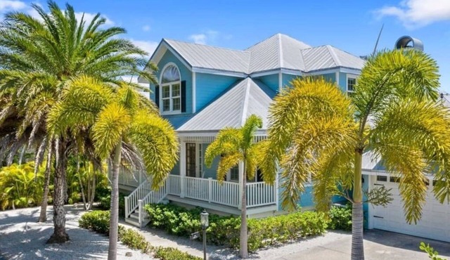 Luxury Retreats at Boca Grande - Grande Canal