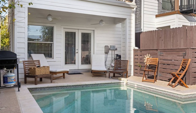 Luxury Rice Military home w/Private Pool, 3 Bedrooms, Sleeps Families & Group