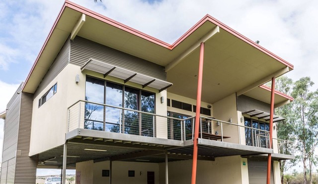 Luxury River Side House - Bowhill