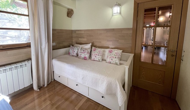 LUXURY RURAL HOUSE, "MOLI" WITH POOL