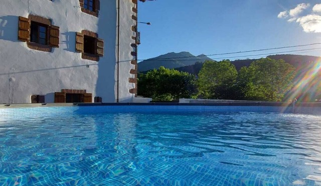 Luxury Rural House on the banks of the Bidasoa With everything to enjoy!