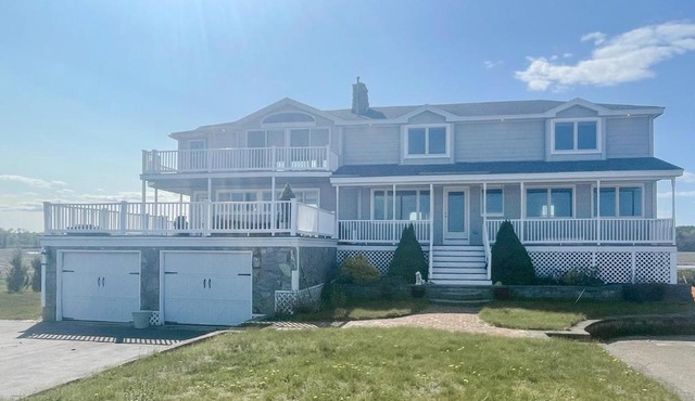 Luxury Rye Beach Escape