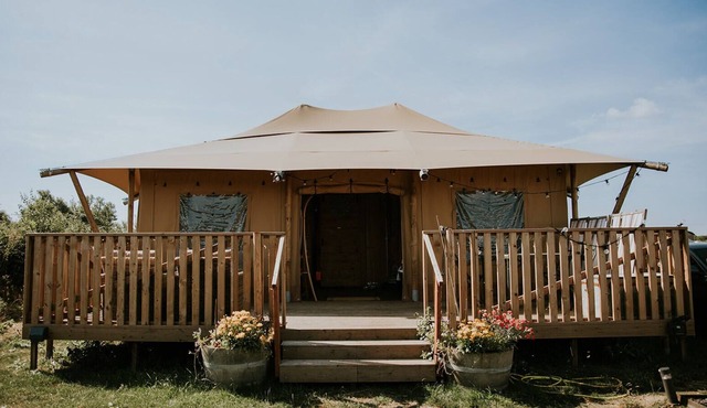 Luxury Safari Tent Lodge with Wood Fired Hot Tub