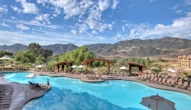 Luxury San Diego Resort - 1 or 2 bedrooms. Most Weeks Available