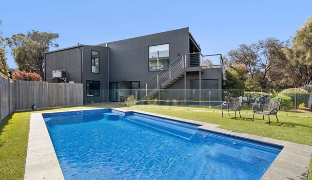 Luxury Sands Golf Escape with Pool and Views