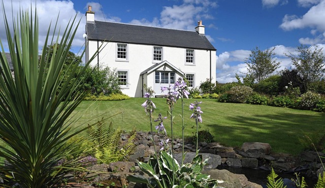 Luxury Scottish farmhouse