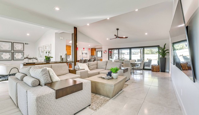 Luxury Scottsdale Home w/Private Pool & Gas Grill