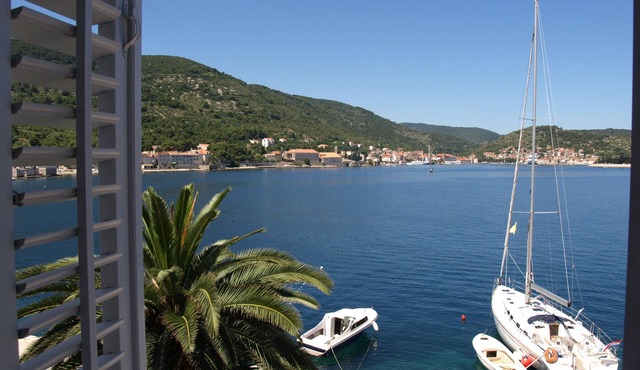 Luxury seafront villa, stunning sea & harbour views, on unspoilt island of Vis