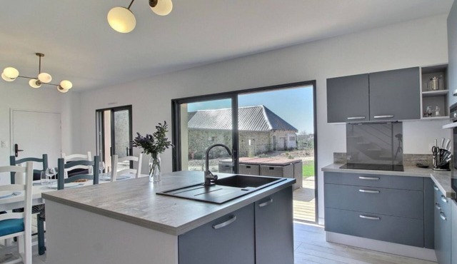 Luxury seaside gîte, projection room, sauna and jacuzzi -4-star accommodation