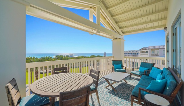 Luxury Seaside, FL Penthouse With Gulf Views! + 2 Adult Bikes!